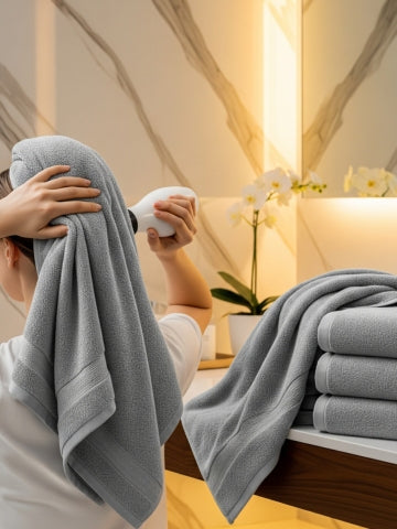 Midnight Luxe Bath Towel – Deep Black Finish
